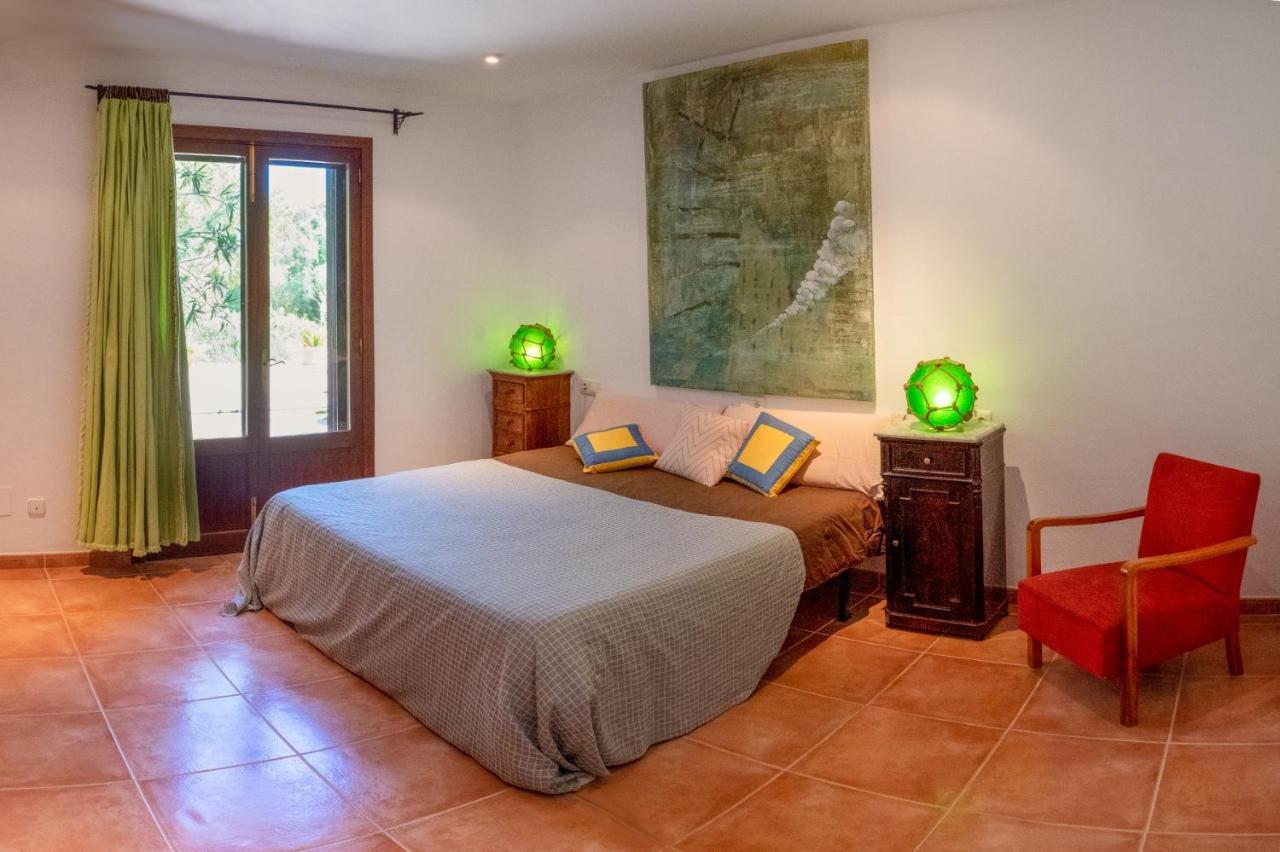 Salinas Family & Friends Villa
